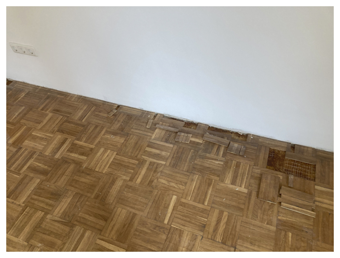14-Seifert-Raumaustattung-Bodenbelaege-und-Parkett